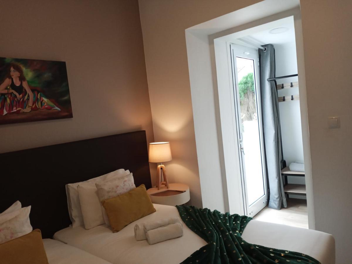 Victoria Guest House Фурнаш Экстерьер фото