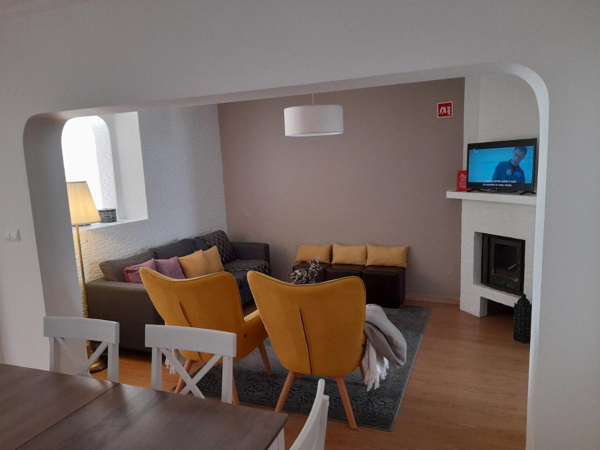 Victoria Guest House Фурнаш Экстерьер фото
