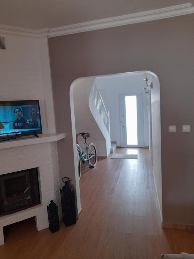 Victoria Guest House Фурнаш Экстерьер фото