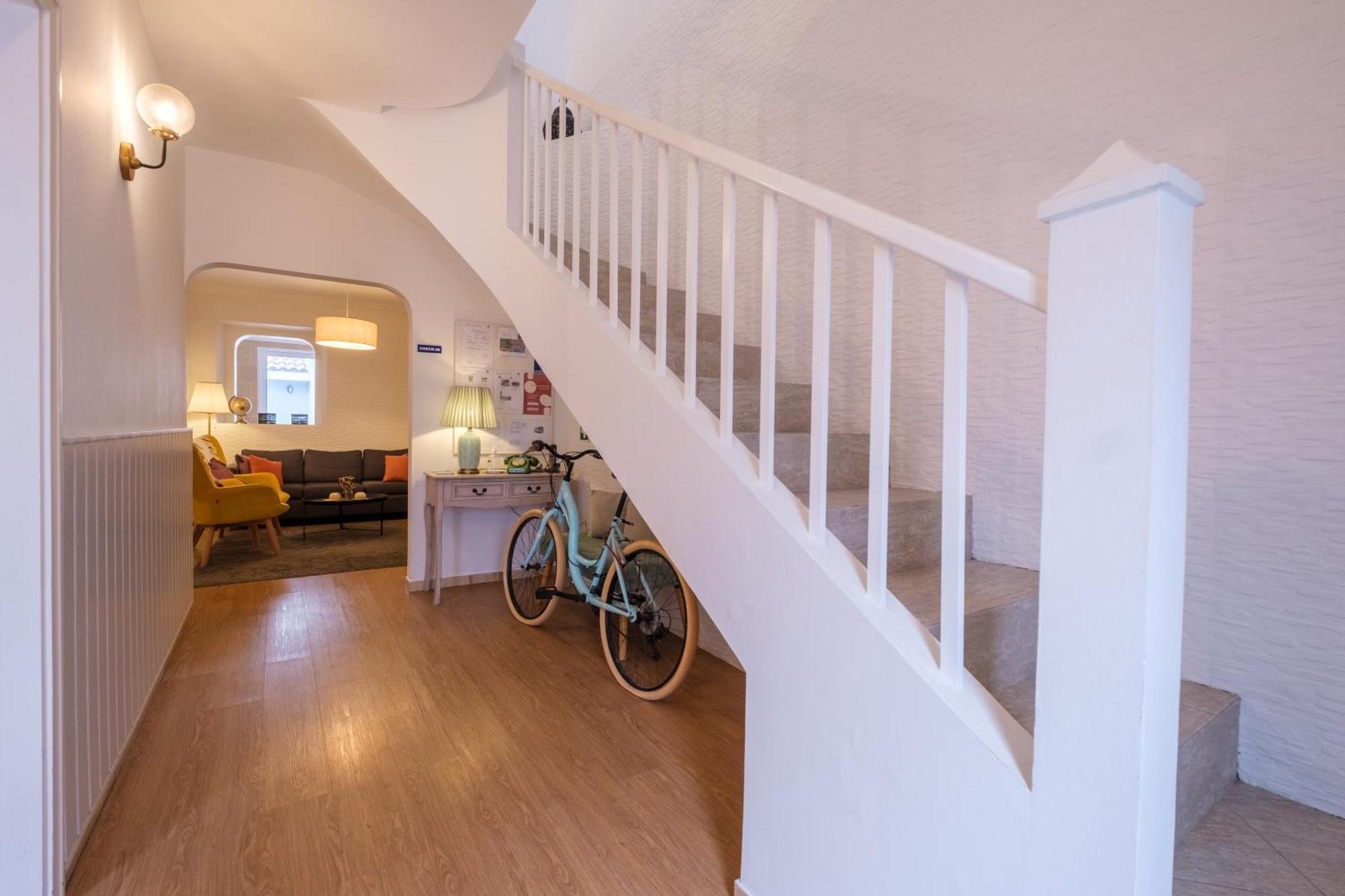 Victoria Guest House Фурнаш Экстерьер фото