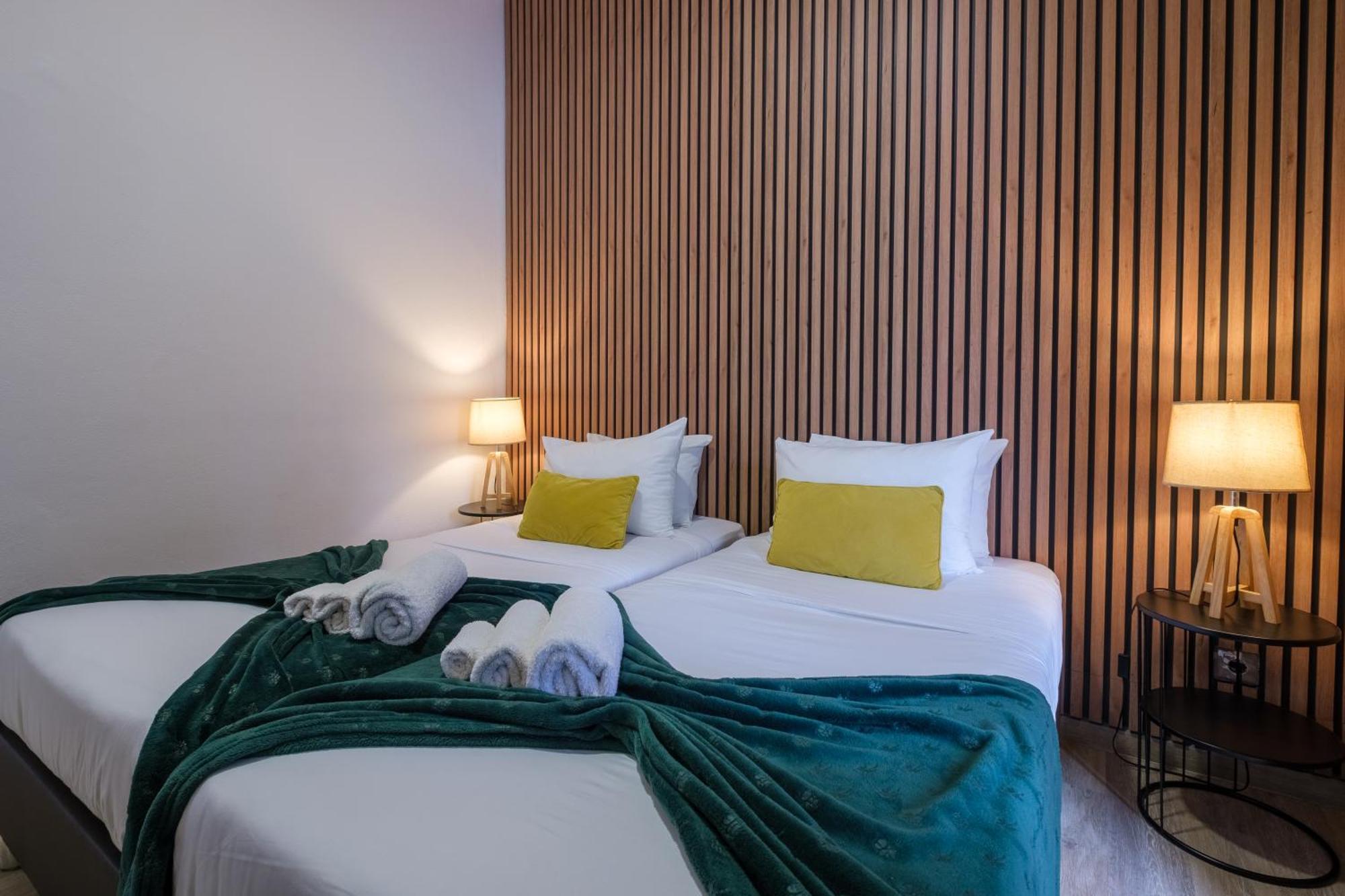Victoria Guest House Фурнаш Экстерьер фото
